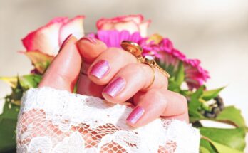 roses, pink, nail polish